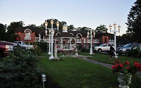 Lockport Inn And Suites